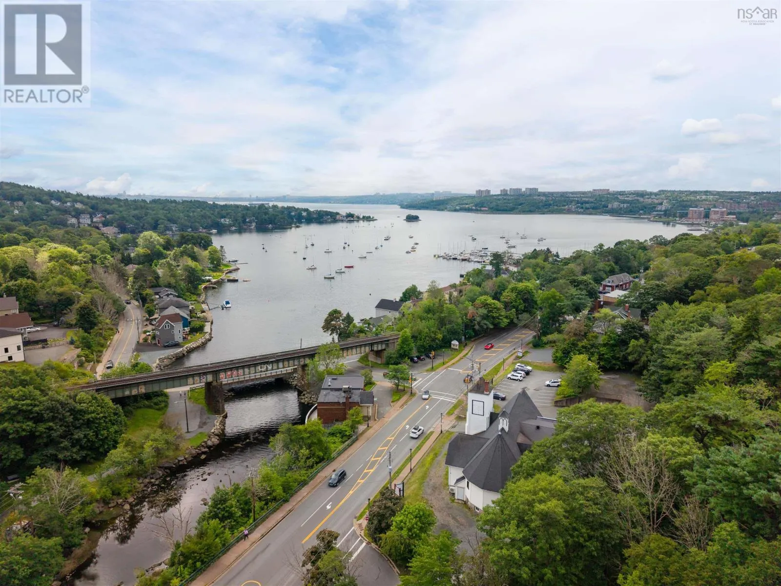 1405 Bedford Highway