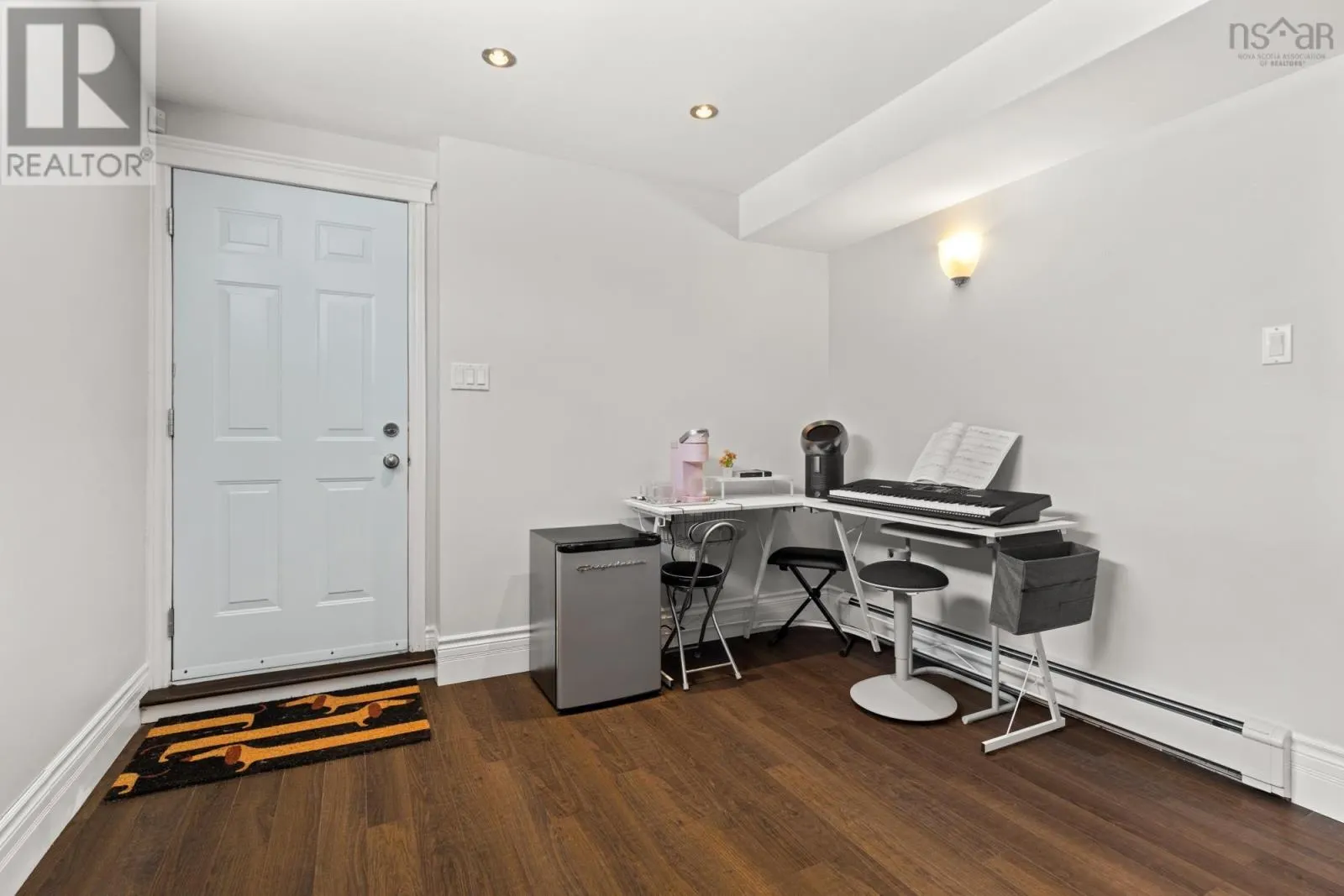 785 Basinview Drive