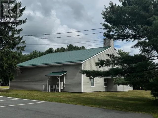 9692 Highway 8