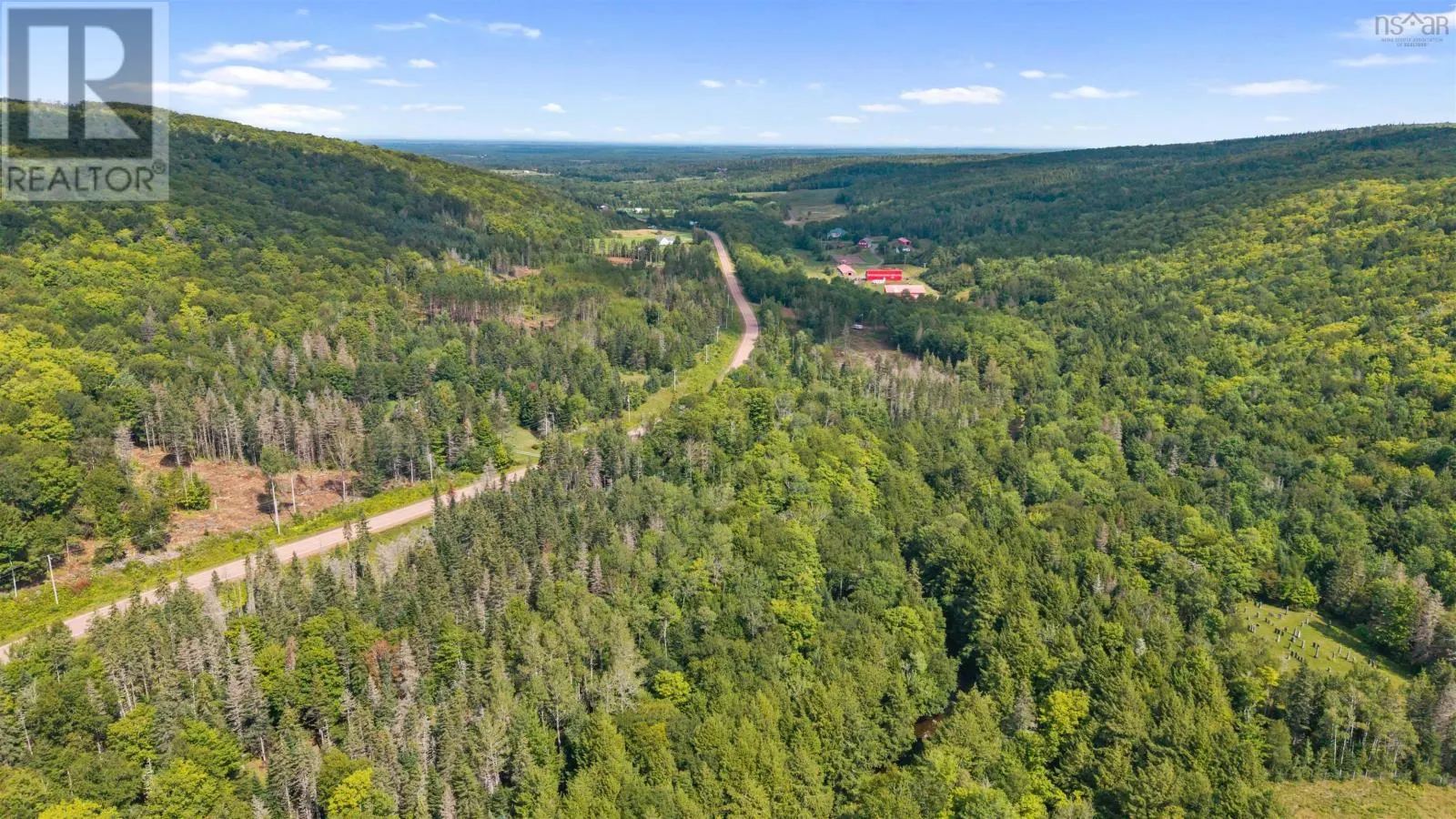 Lot DA23-2 Highway 311 Highway