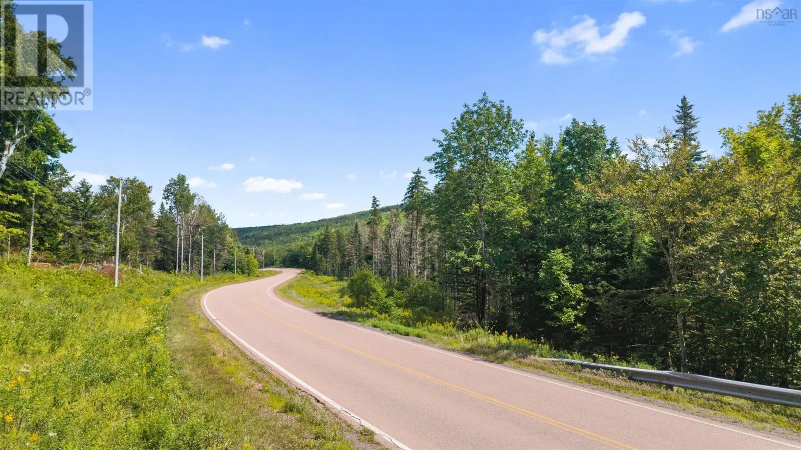 Lot DA23-2 Highway 311 Highway