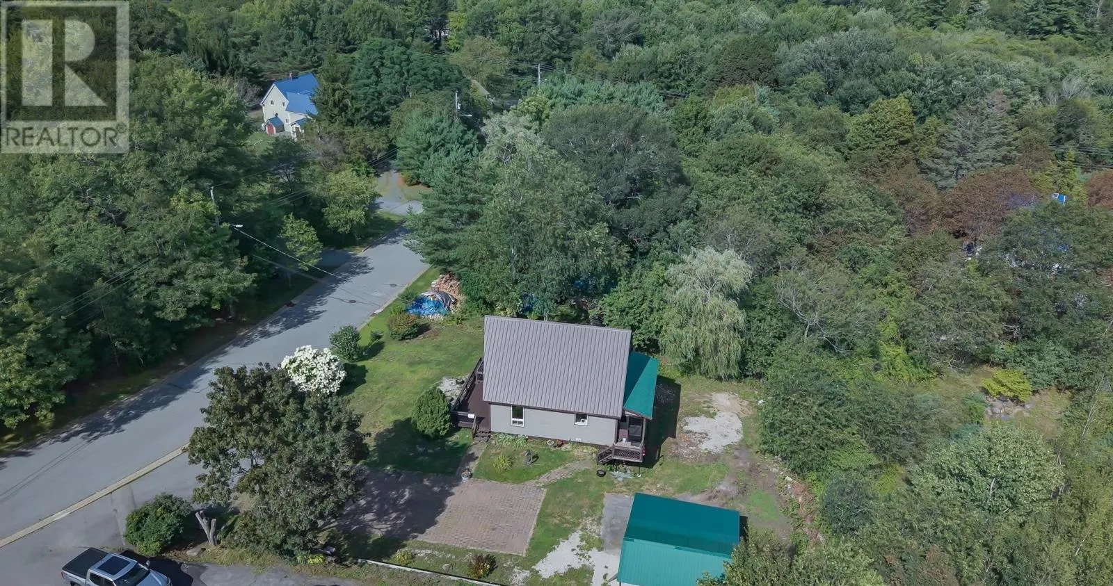 27 Riverview Drive