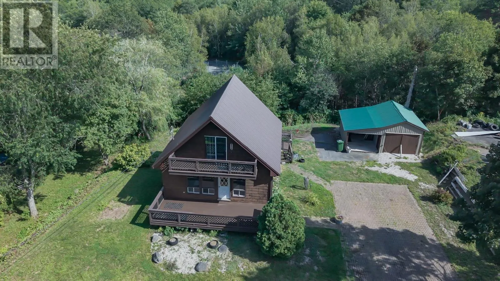 27 Riverview Drive