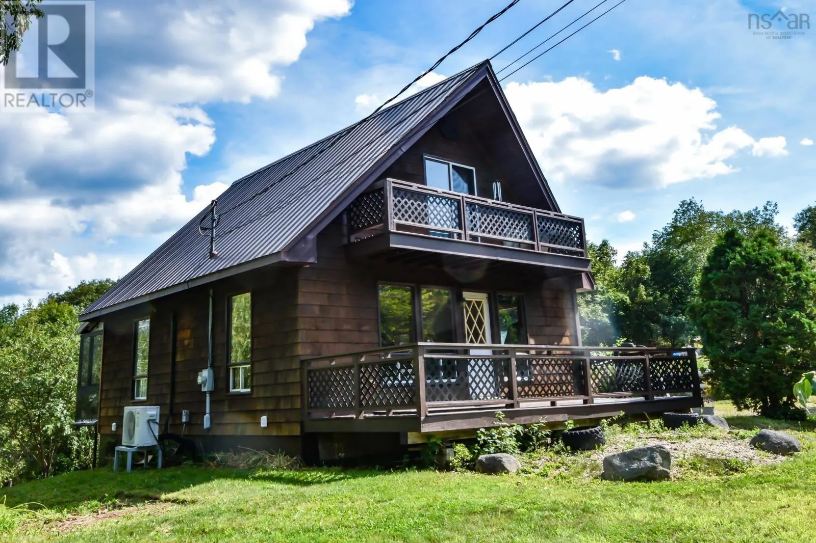 27 Riverview Drive