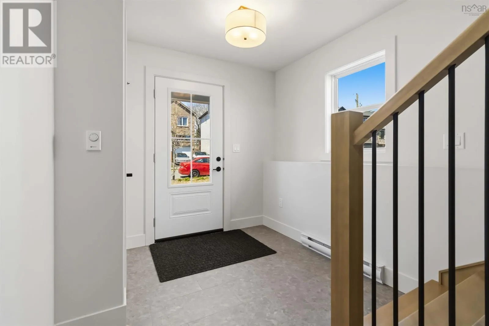 PC-5 18 Pearlgarden Close