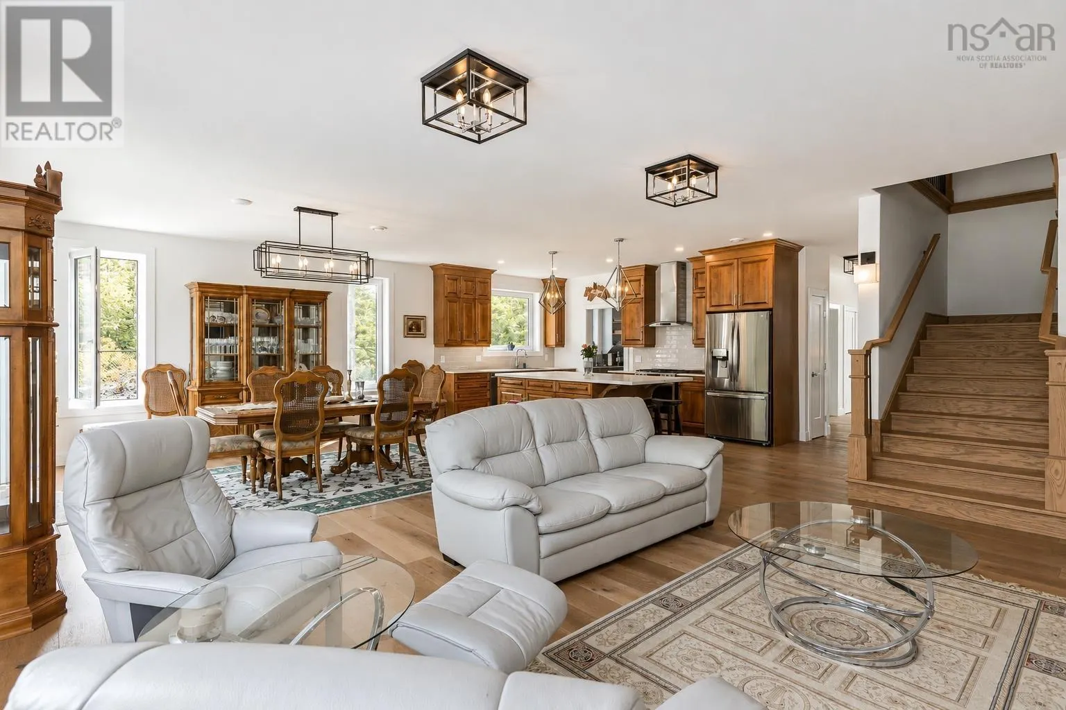 106, 108 & 112 Ashley Court