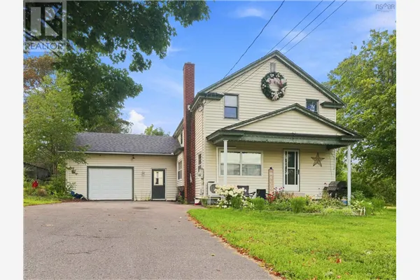 61 Jenks Avenue