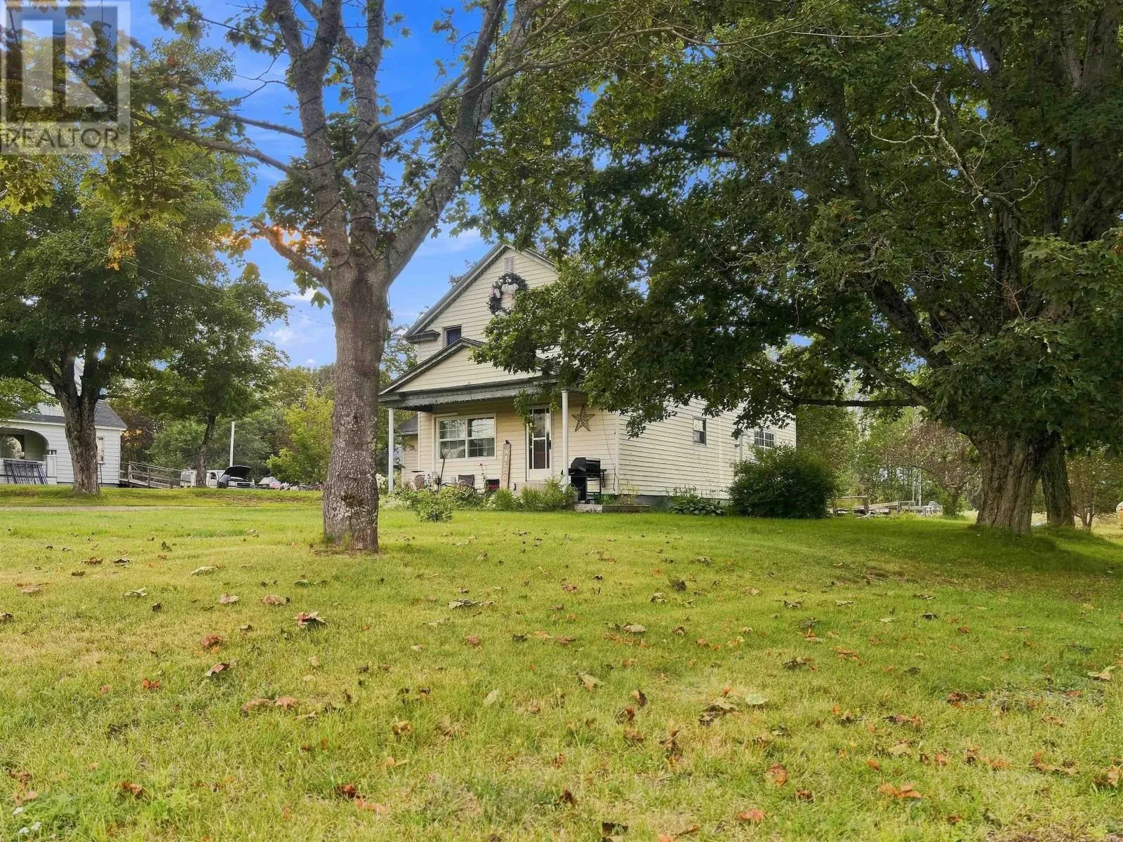61 Jenks Avenue