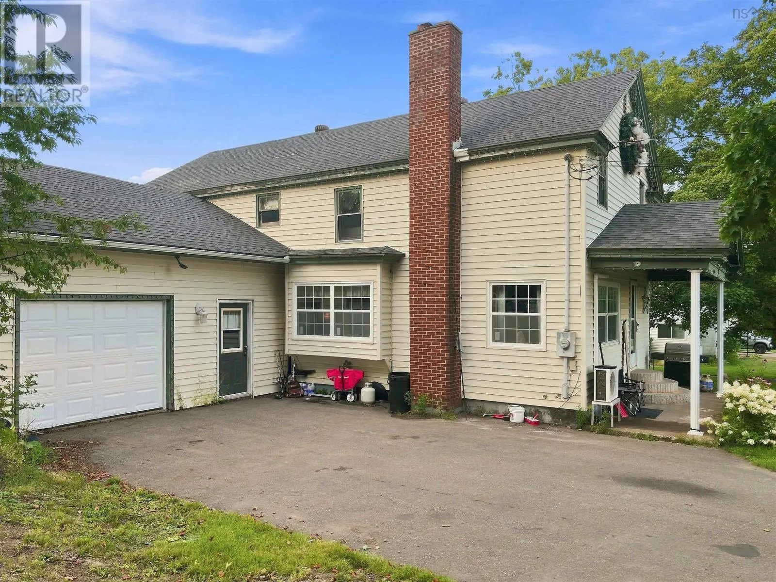 61 Jenks Avenue