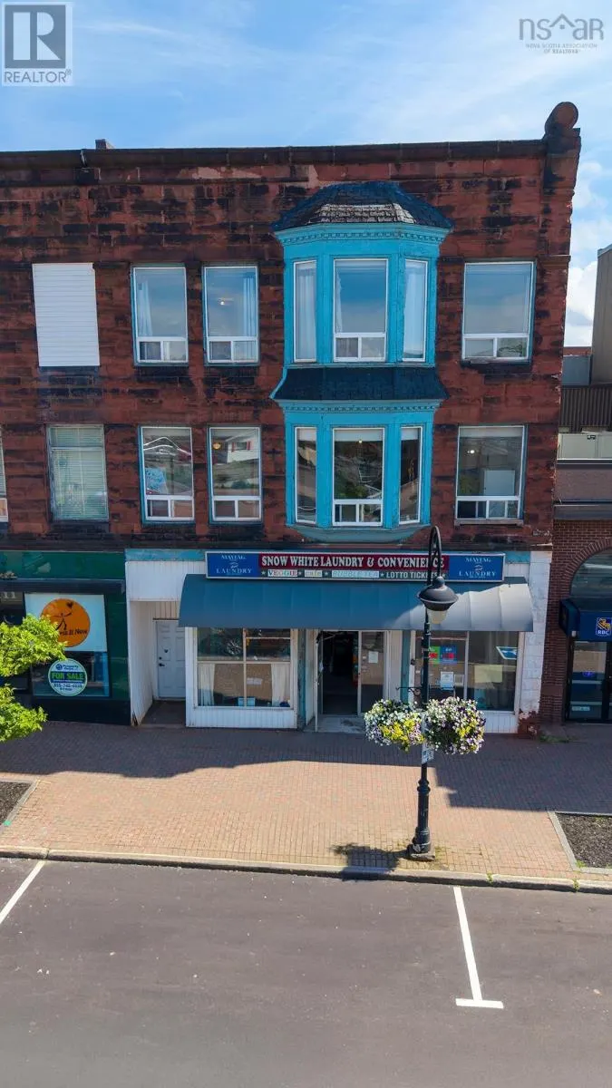 109 Victoria Street E