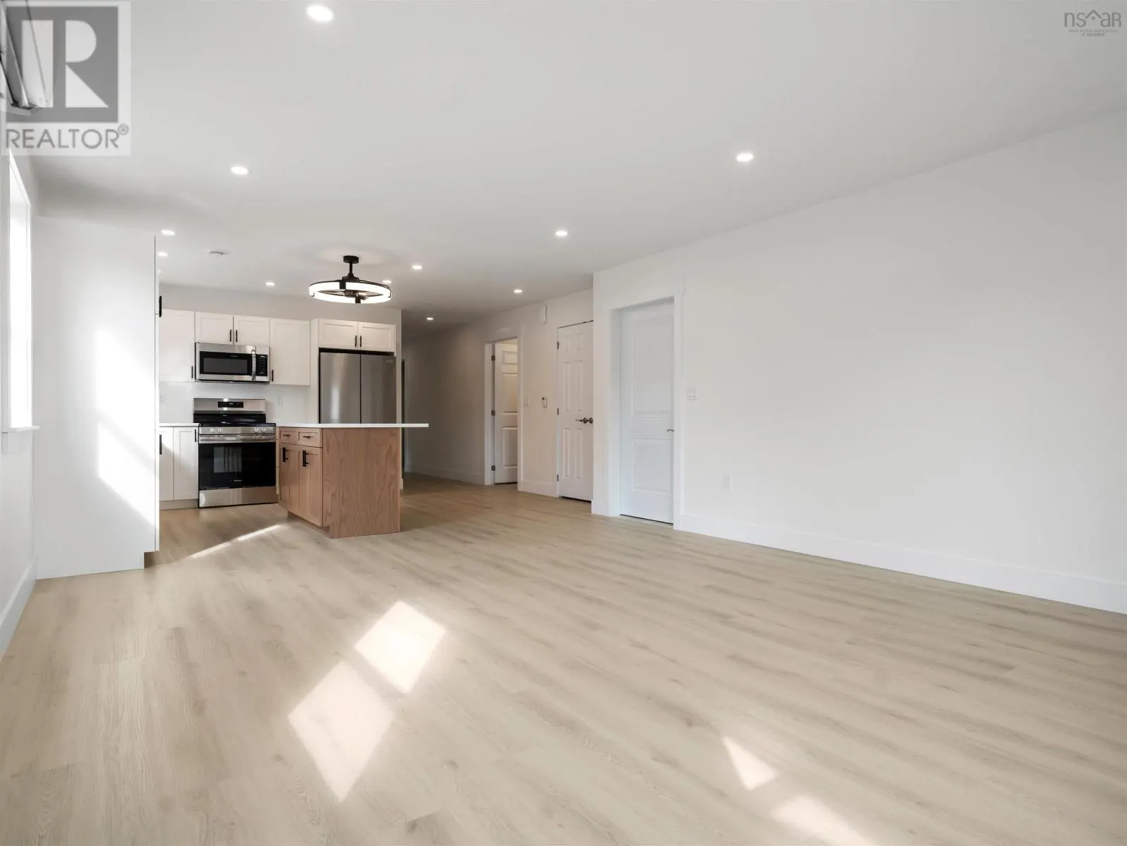15 Sunset Lane