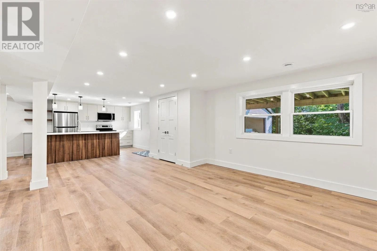 3 Admiral Street