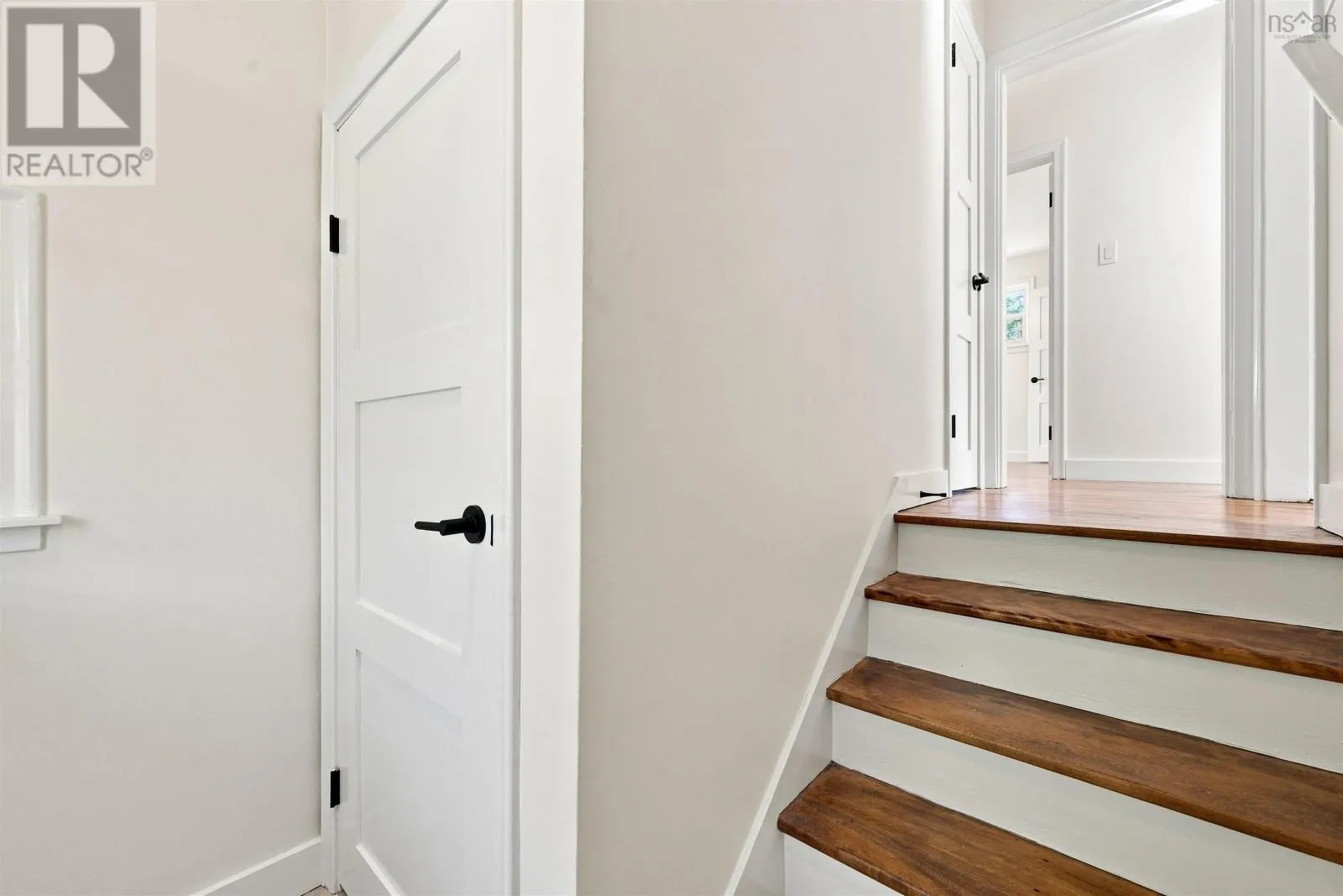 3 Admiral Street