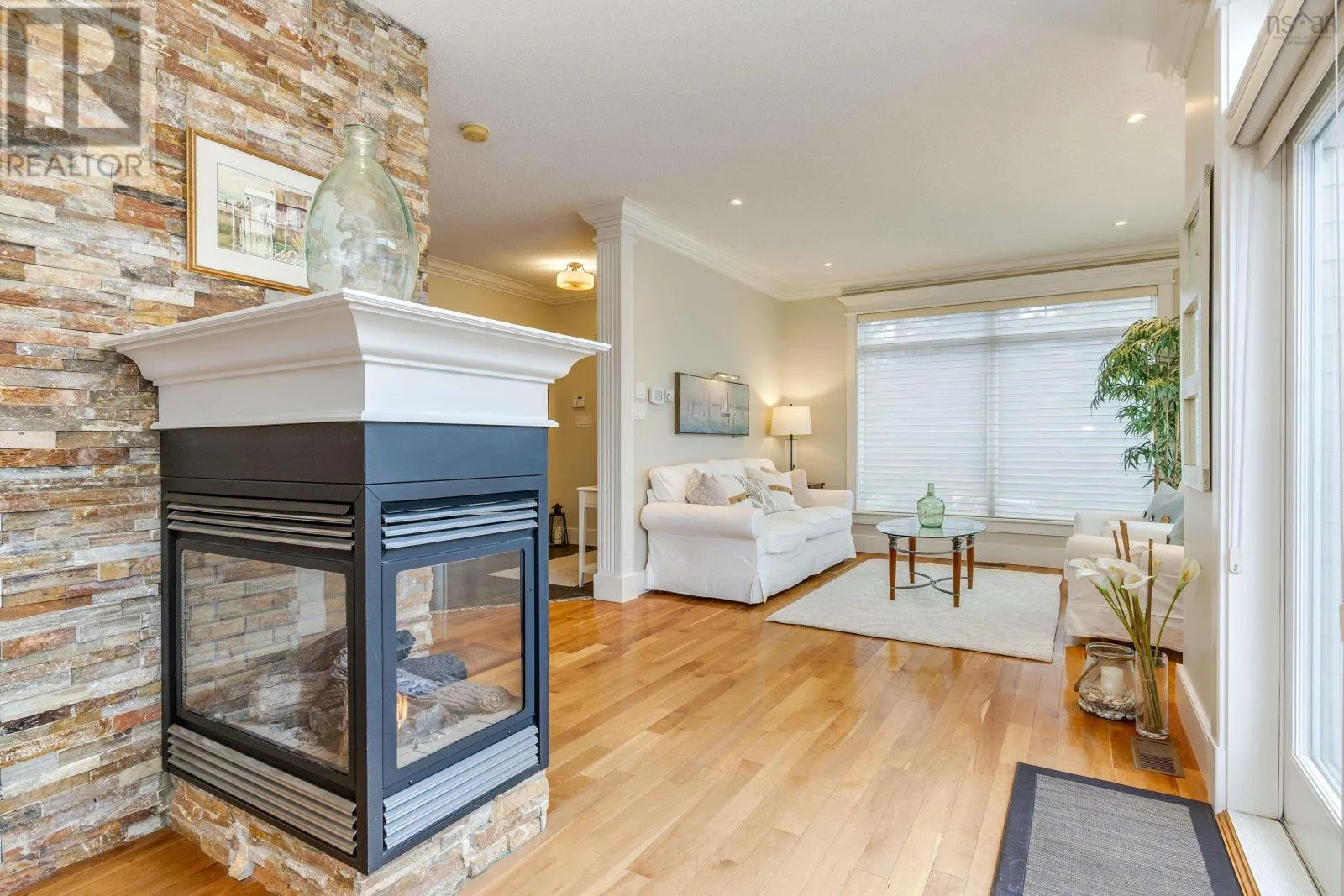 825 Shore Drive