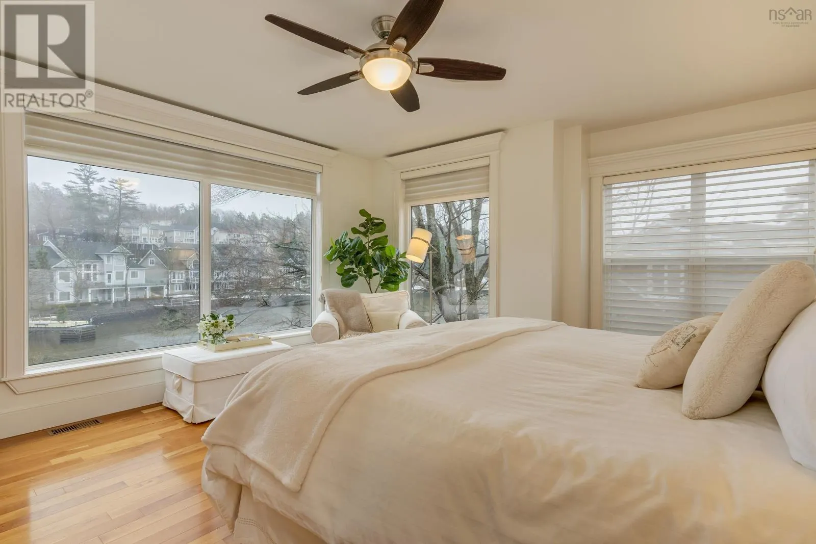 825 Shore Drive