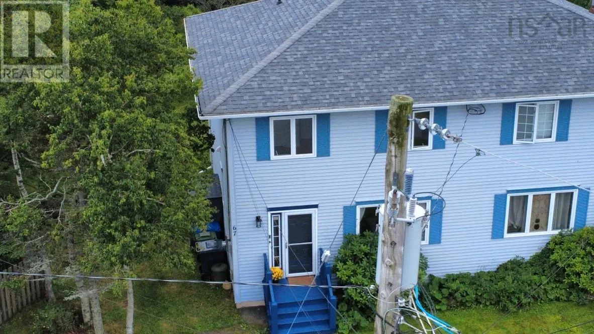 67 Thorncrest Court