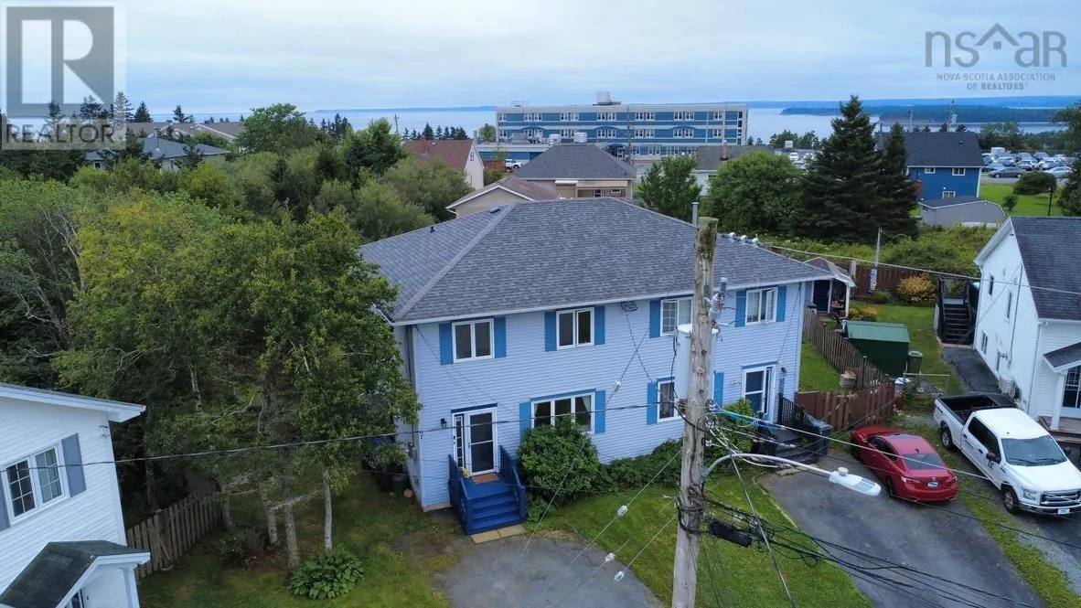 67 Thorncrest Court