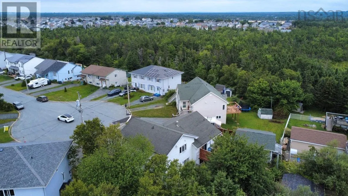 67 Thorncrest Court