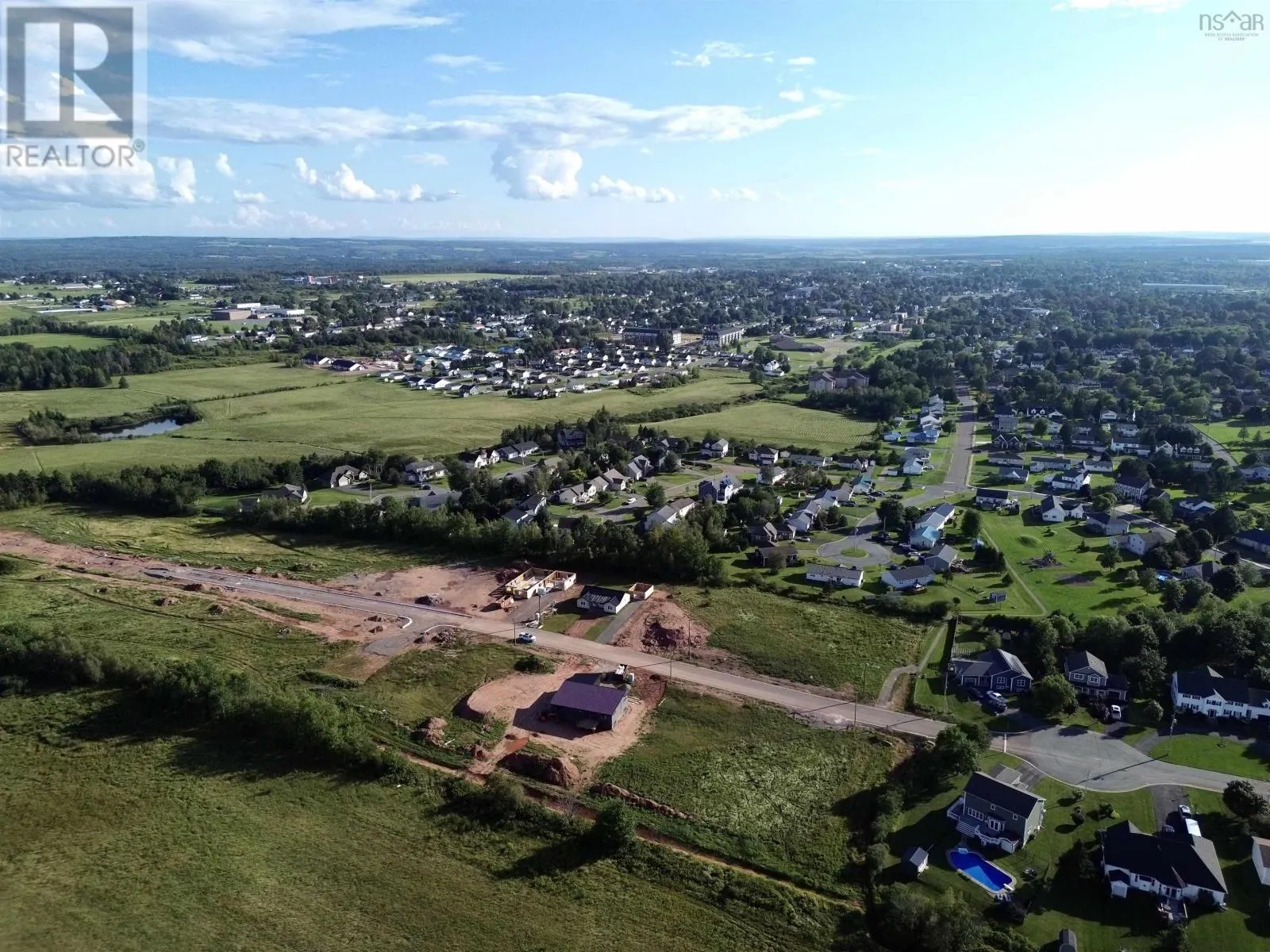 32 Marshview Drive