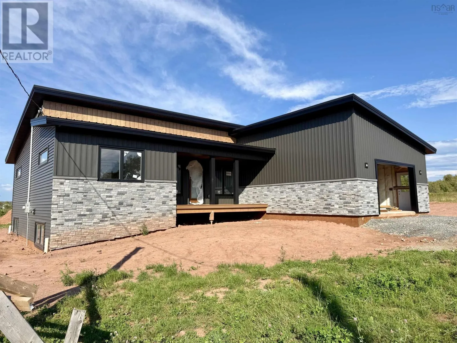 32 Marshview Drive