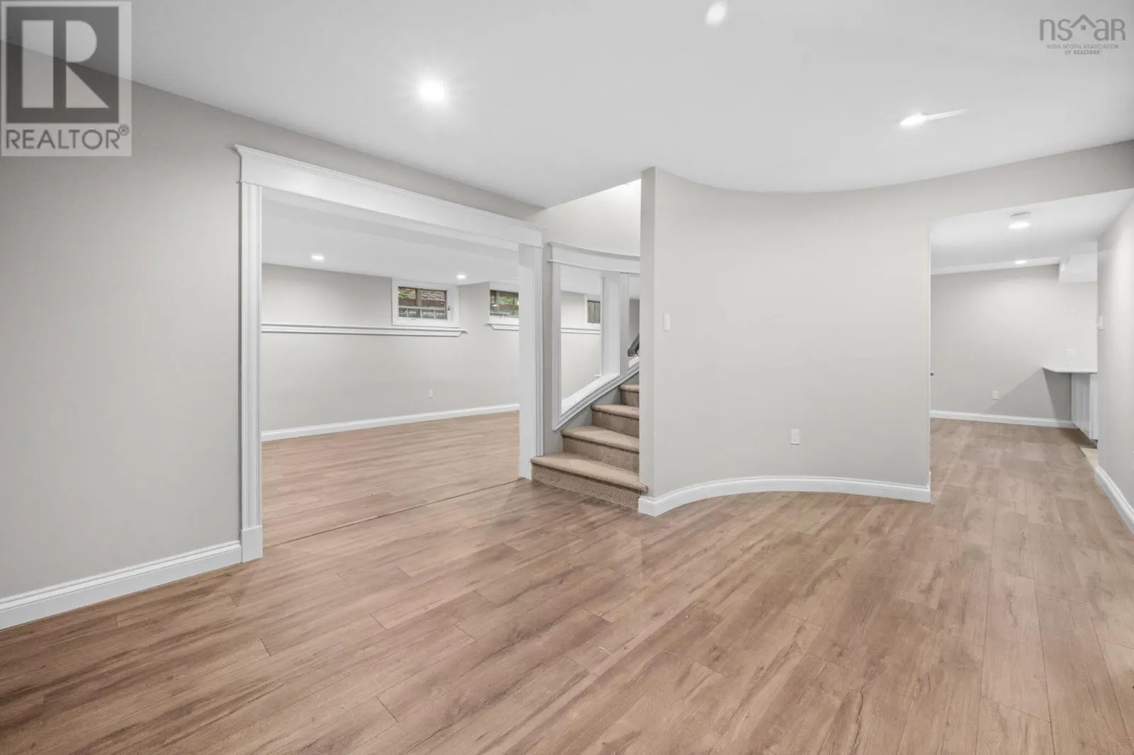 916 Young Avenue