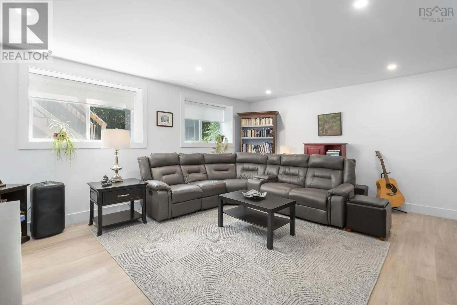 437 Heddas Way