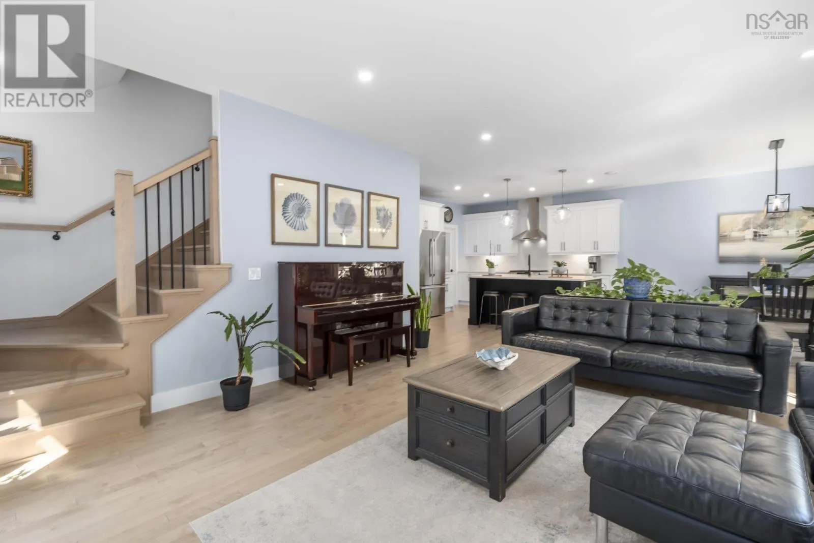 437 Heddas Way