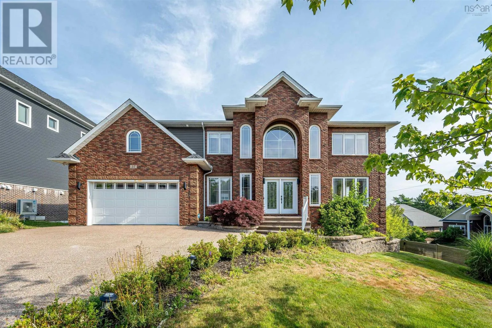 37 Worthington Place