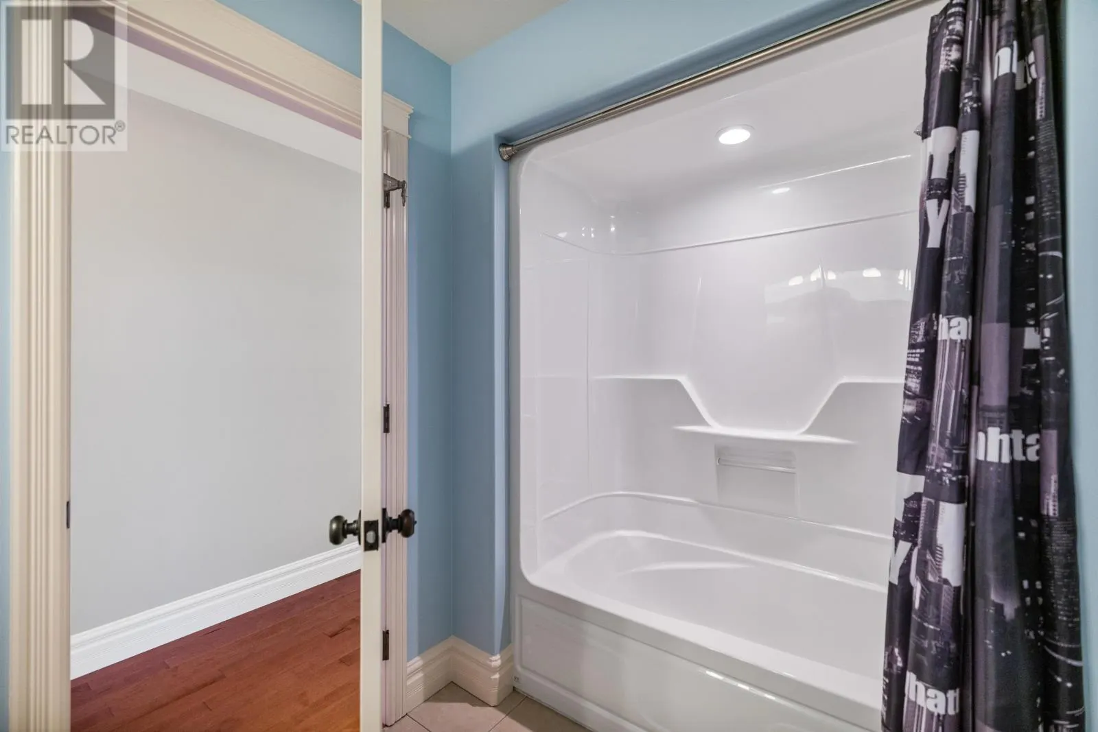 132 Osprey Avenue