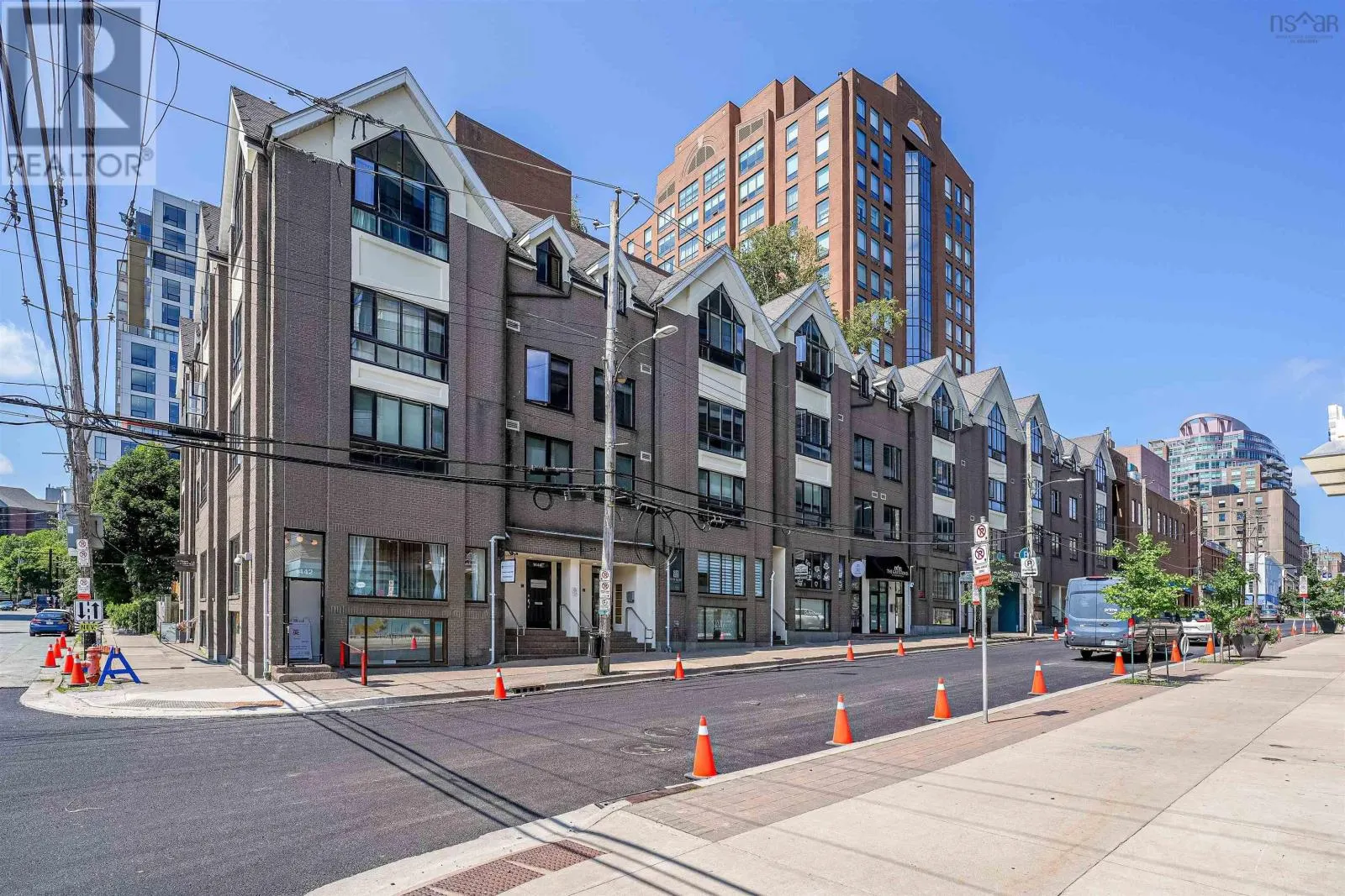 1454 Dresden Row