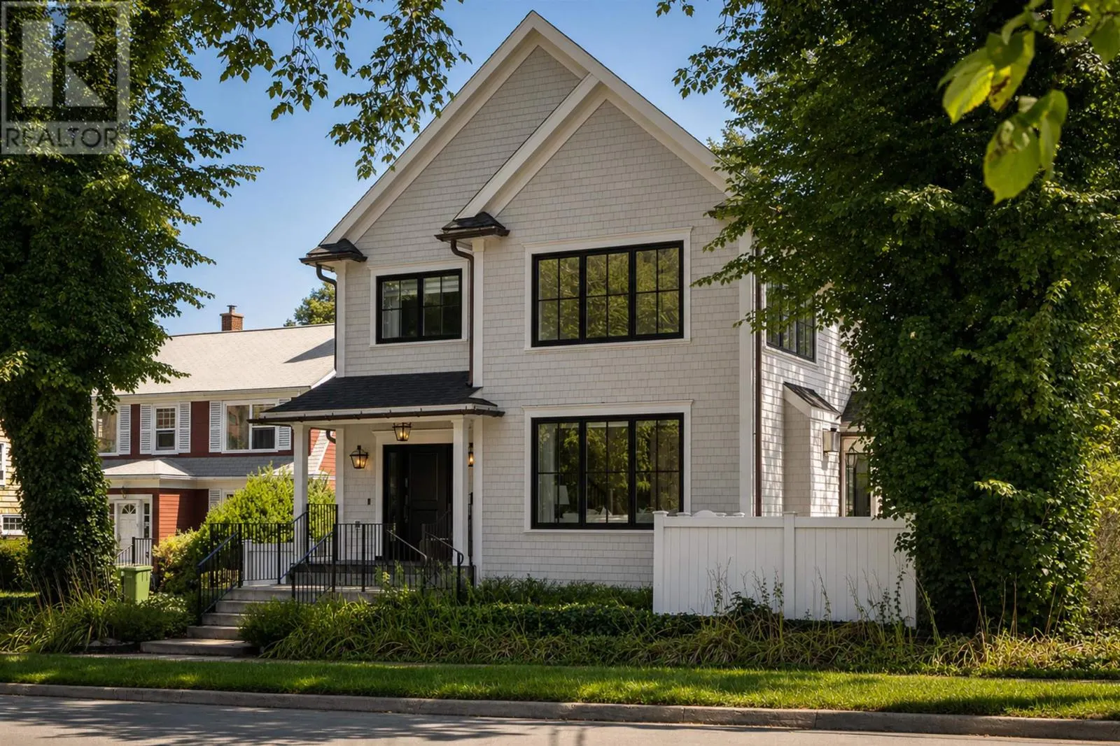 805 Tower Road