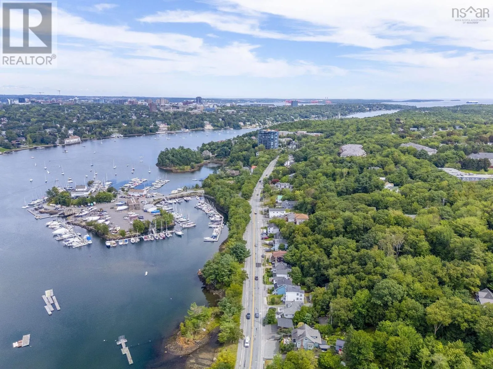 8 & 10 Sailboat Lane