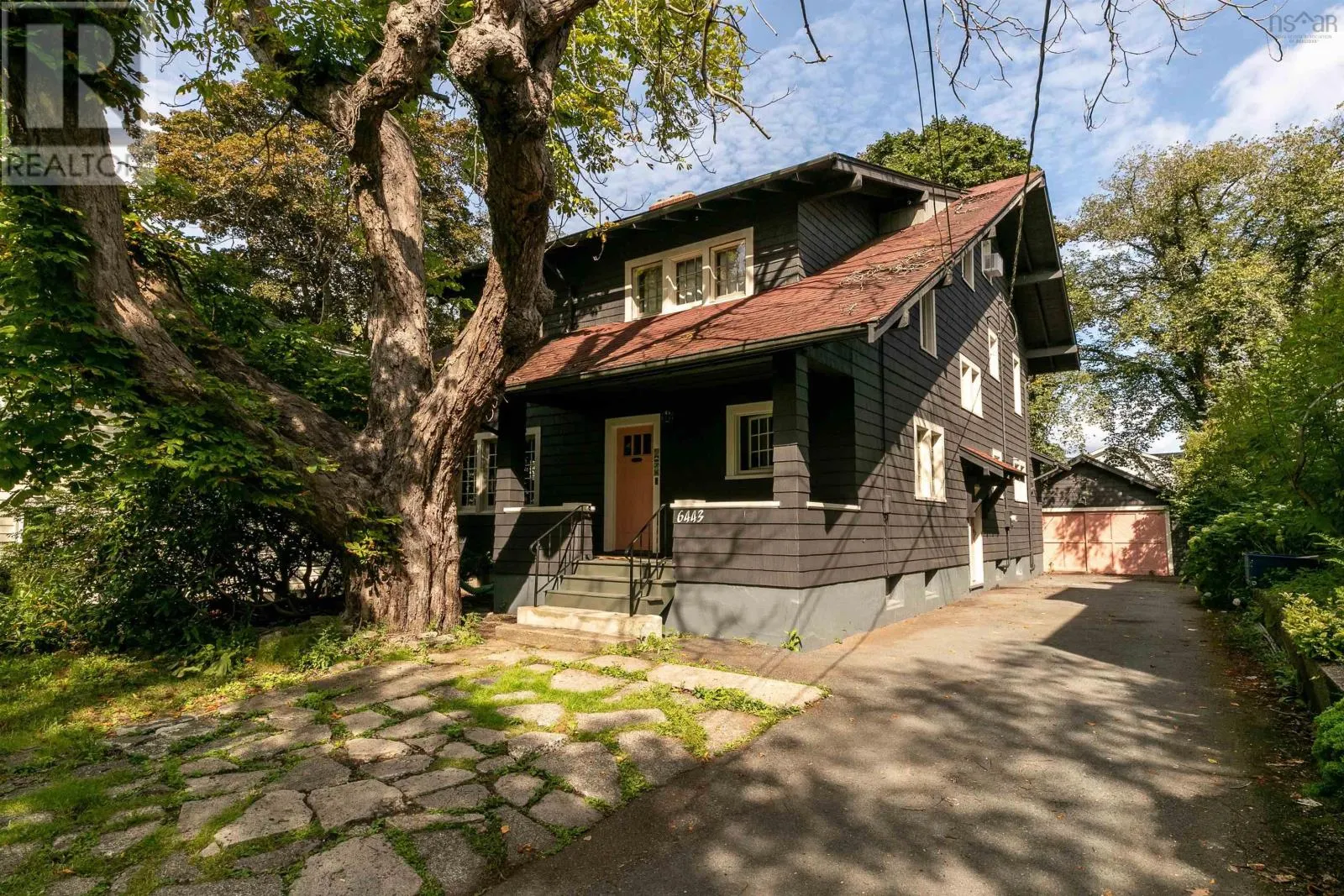 6443 Coburg Road