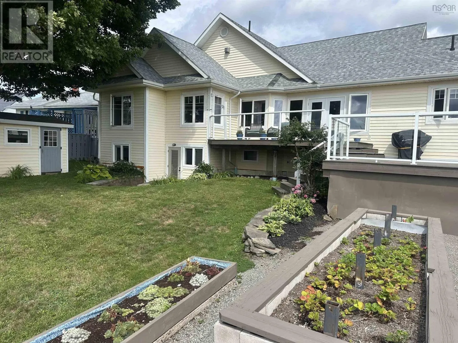 45 Embree Island Road