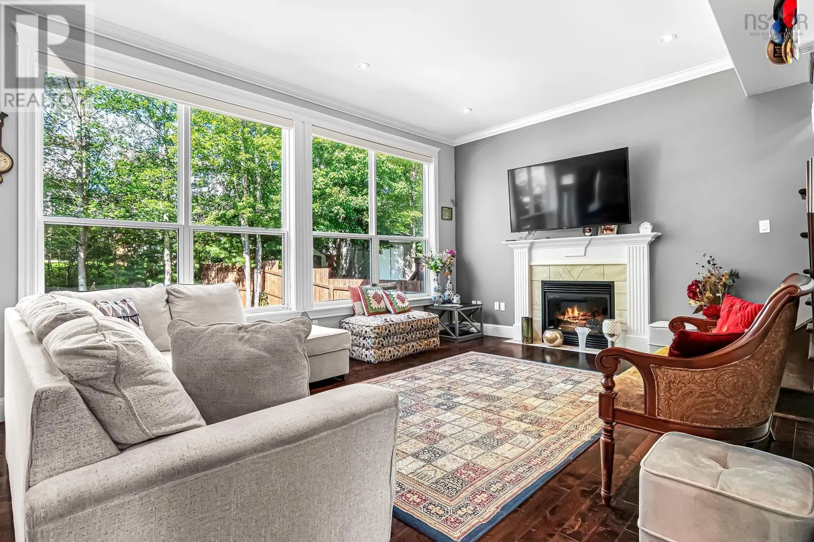 41 Hollyhock Way