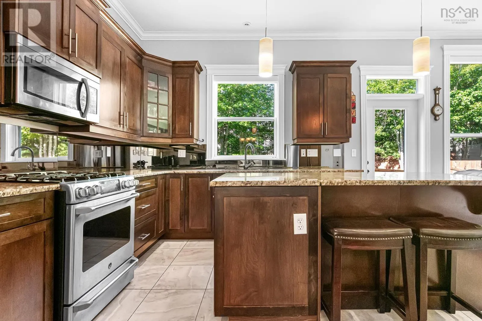 41 Hollyhock Way