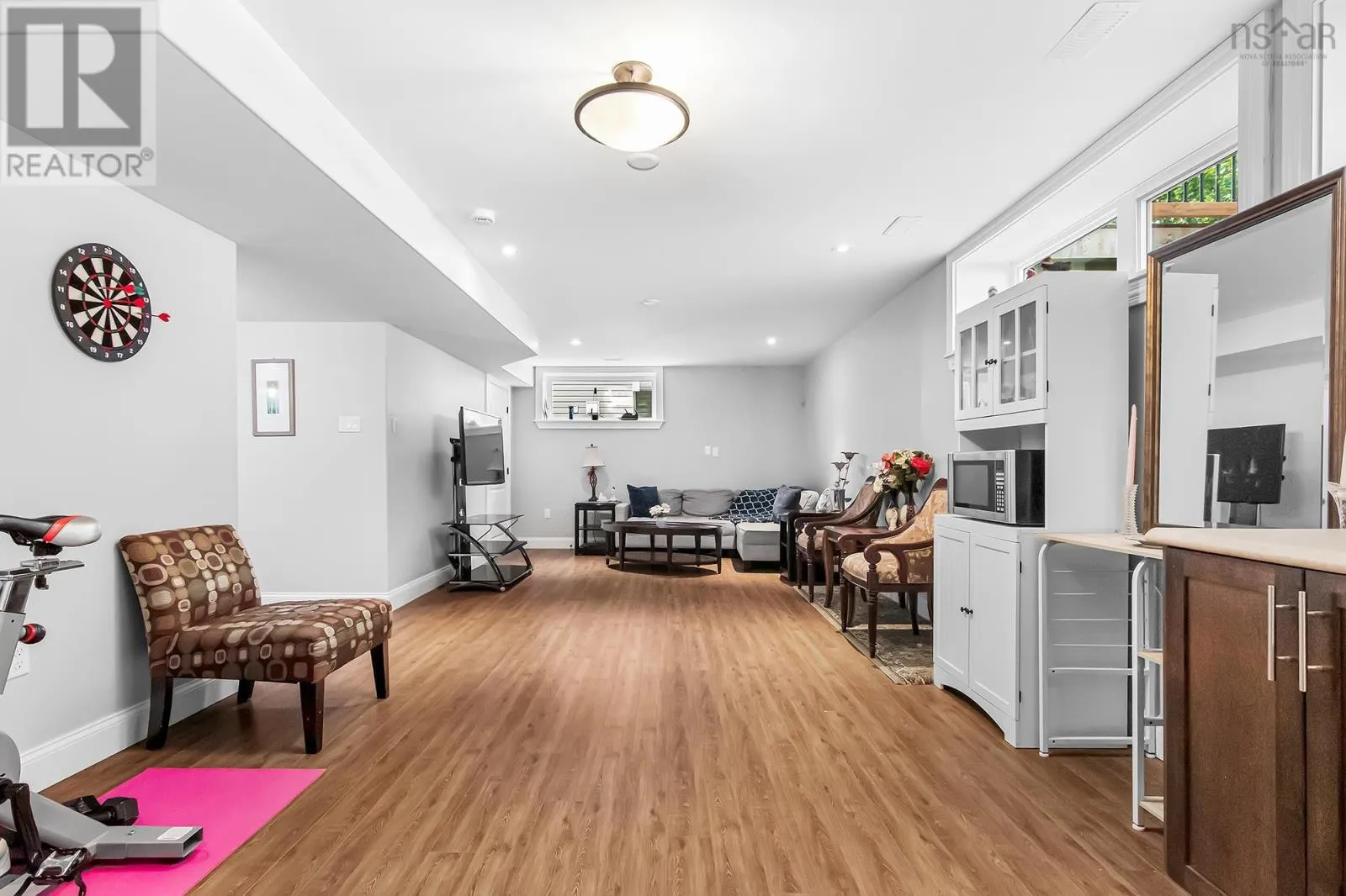 41 Hollyhock Way