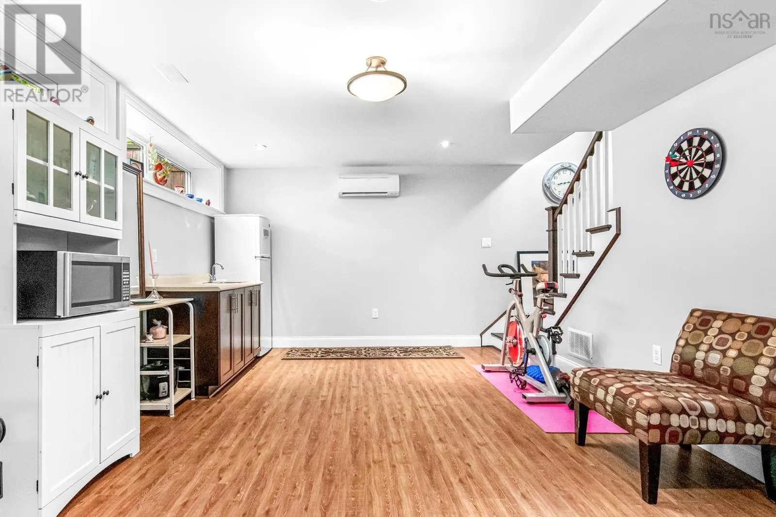 41 Hollyhock Way