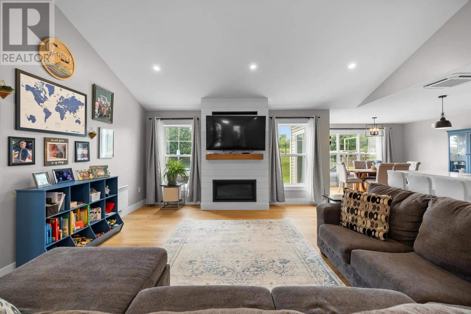 31 Lantern Crescent