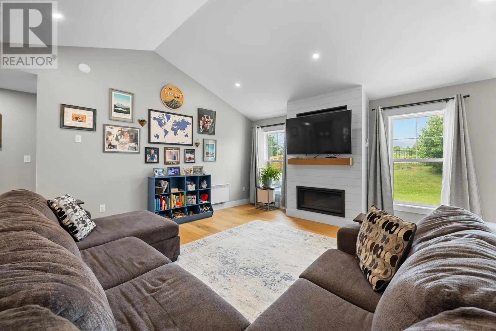 31 Lantern Crescent