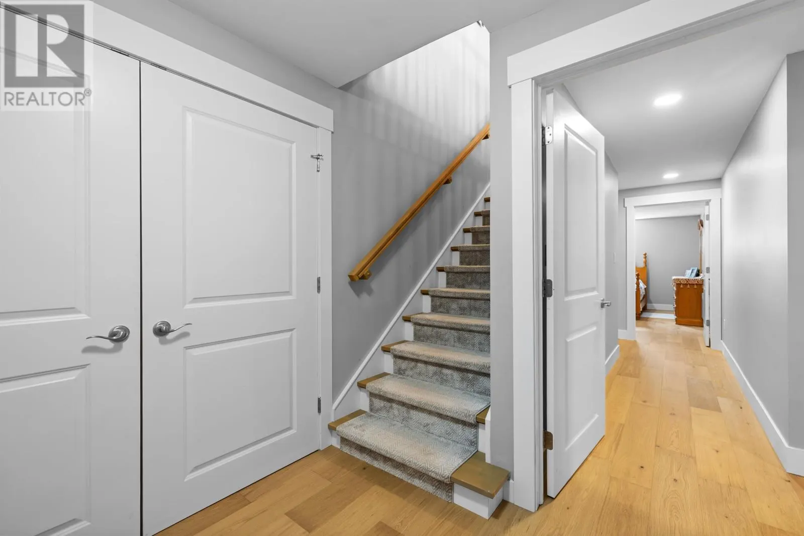 31 Lantern Crescent