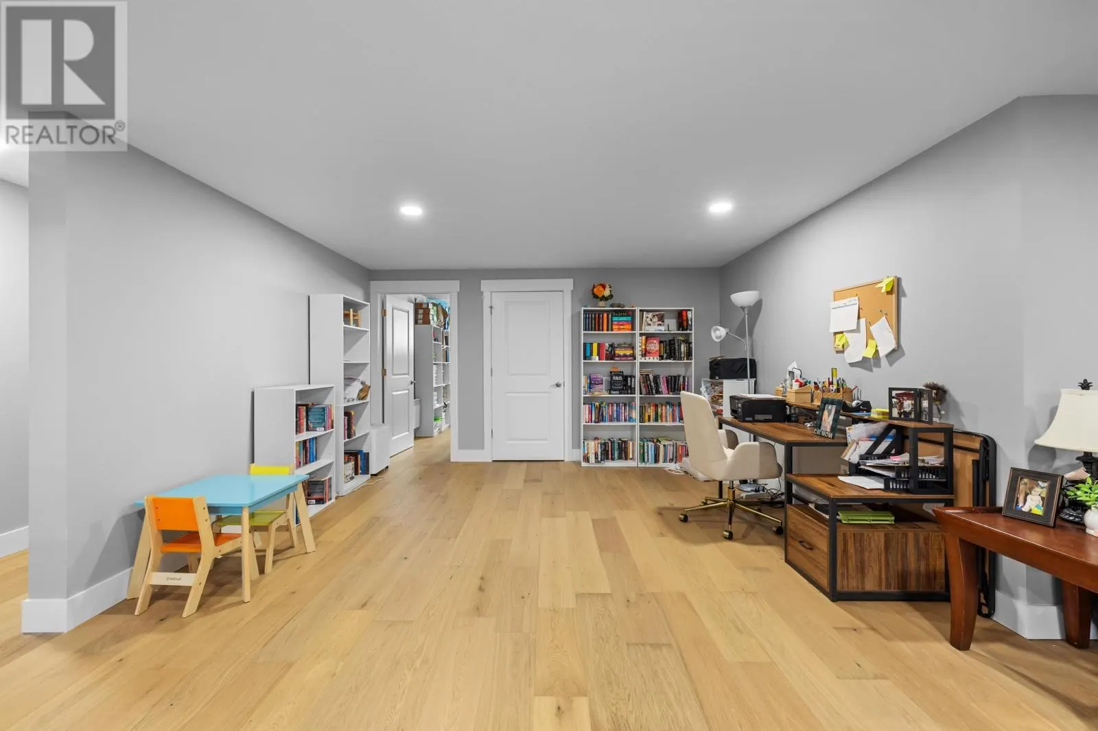 31 Lantern Crescent