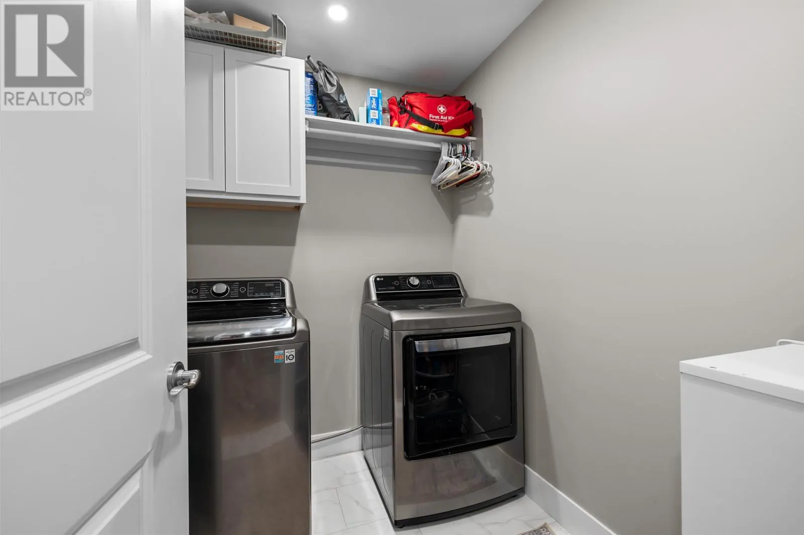 31 Lantern Crescent