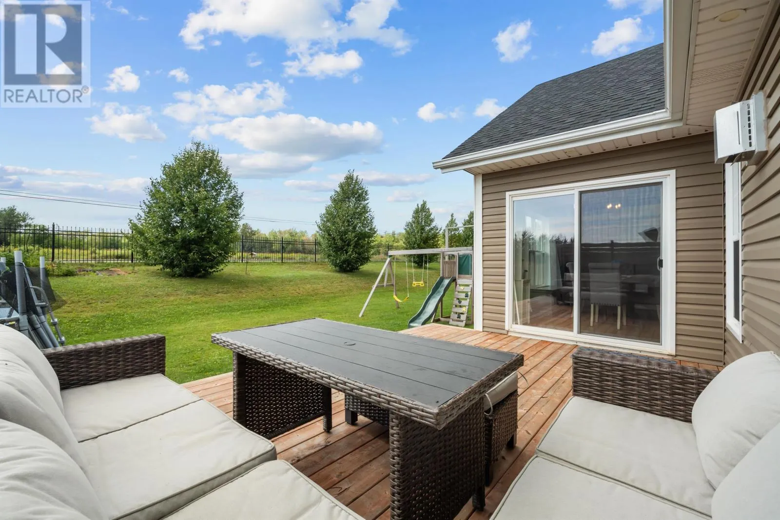 31 Lantern Crescent