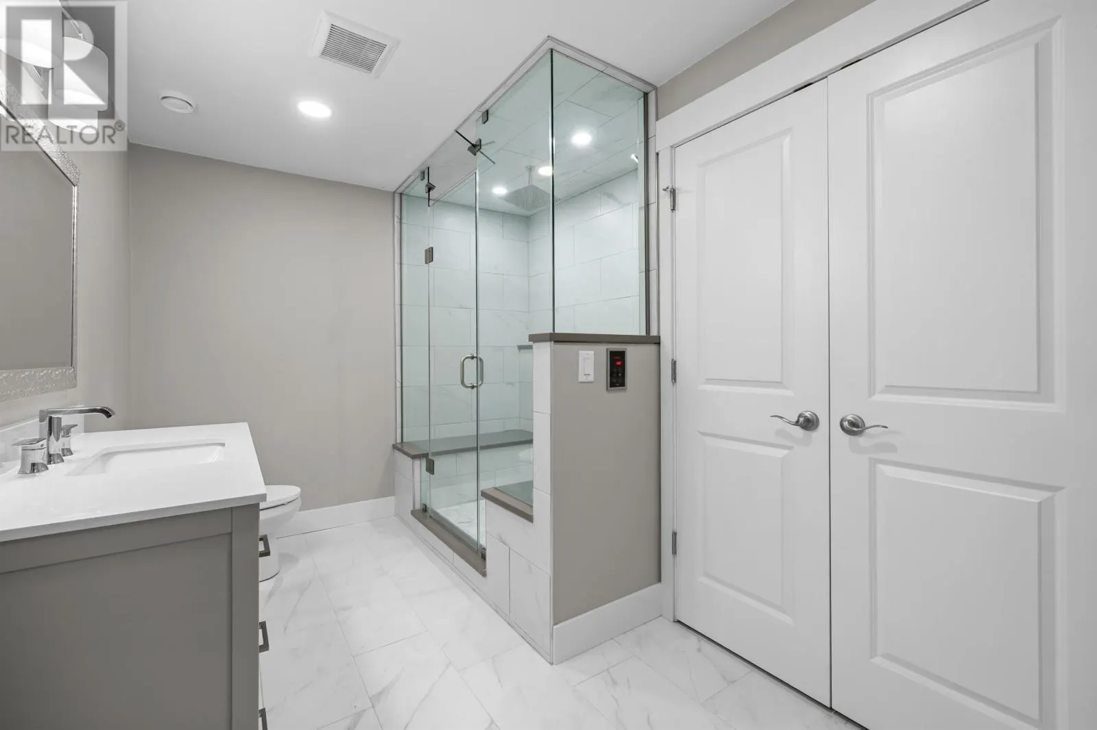 31 Lantern Crescent