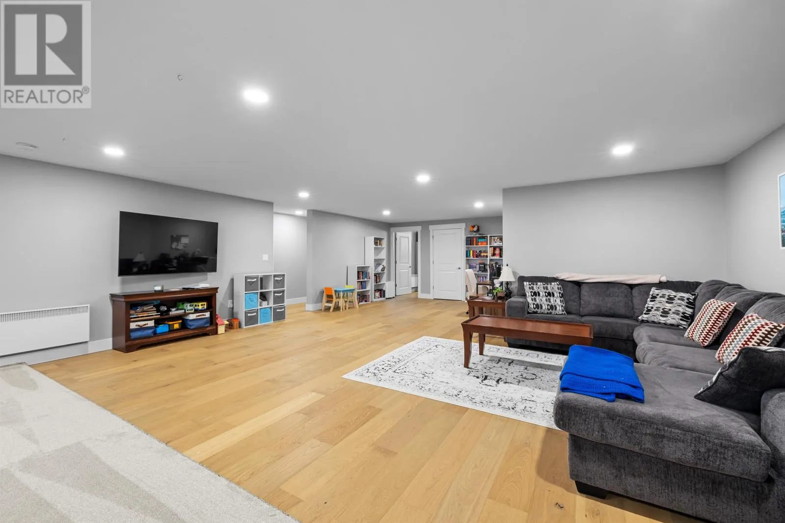31 Lantern Crescent