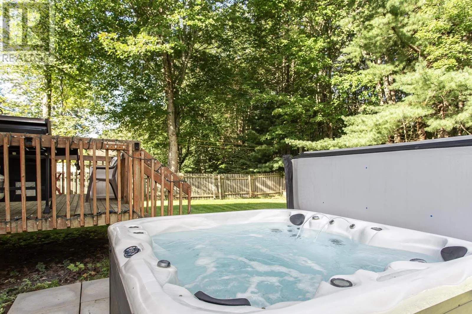 27 Pinecrest Drive