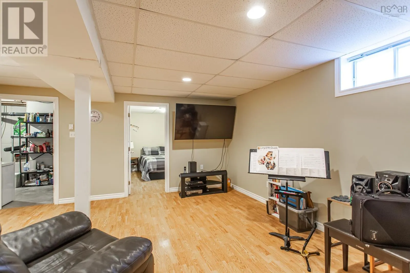 27 Pinecrest Drive