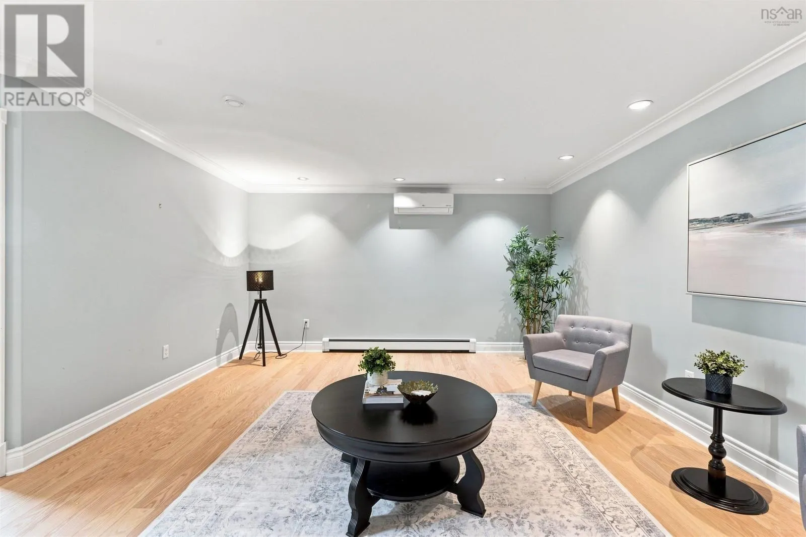 50 Falcon Crest Court