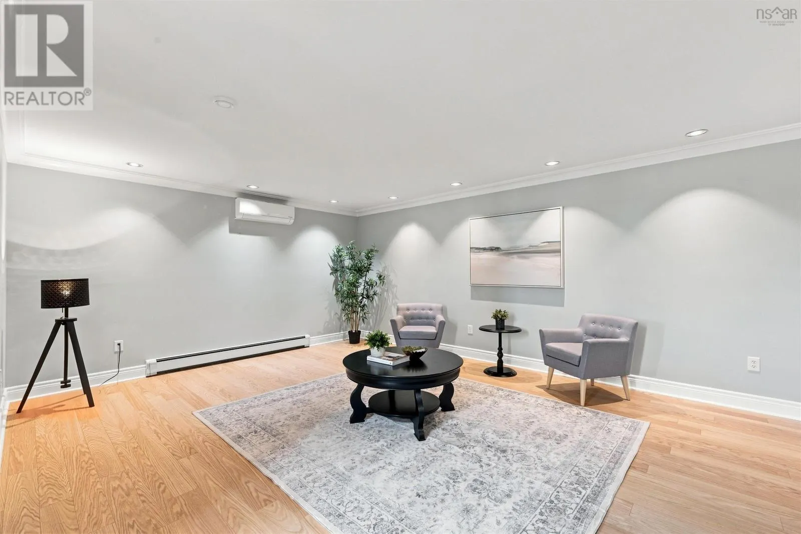 50 Falcon Crest Court